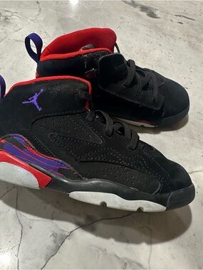 Jordan Nike Kids 10 Black Sneakers Red Purple Accents suede leather tennis shoe